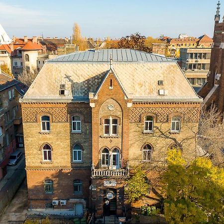 Bed and Breakfast Dominik Panzio Budapest Exterior foto